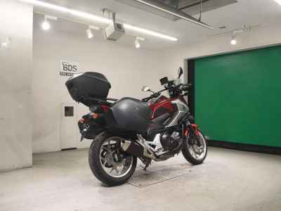 Honda NC750X 2018