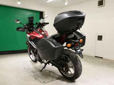 Honda NC750X 2018