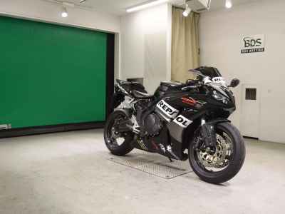 Honda CBR1000RR 2006