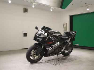 Honda CBR1000RR 2006