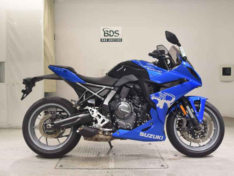 Suzuki GSX-8R 2025