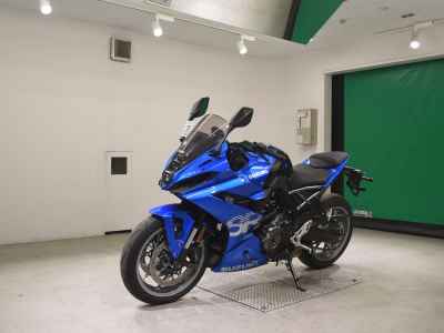 Suzuki GSX-8R 2025