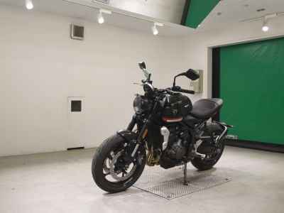 Triumph Trident 660 2025