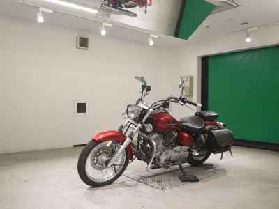 Yamaha XVS250 Drag Star