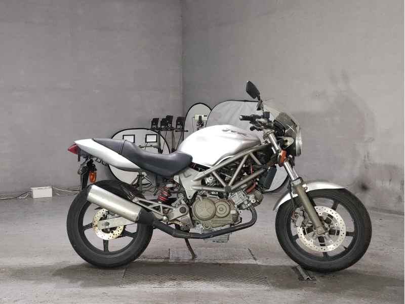 Honda VTR250