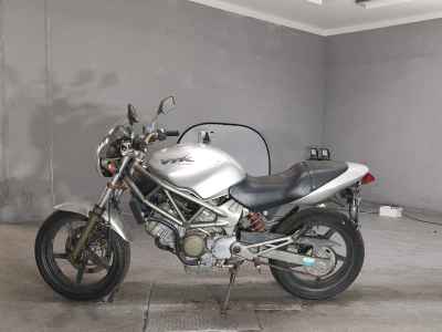 Honda VTR250