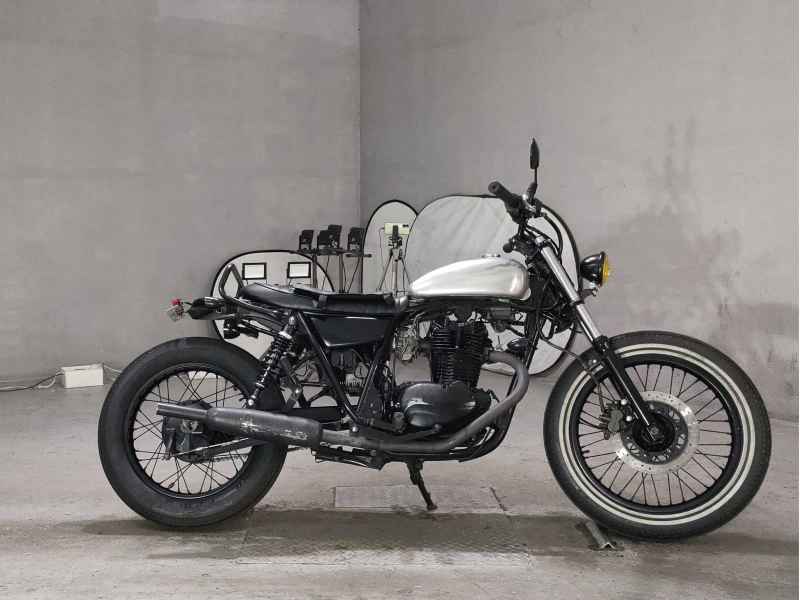 Kawasaki 250TR