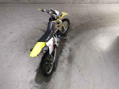 Suzuki RMX250S