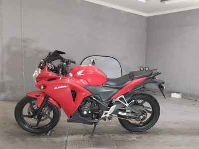 Honda CBR250R 2013