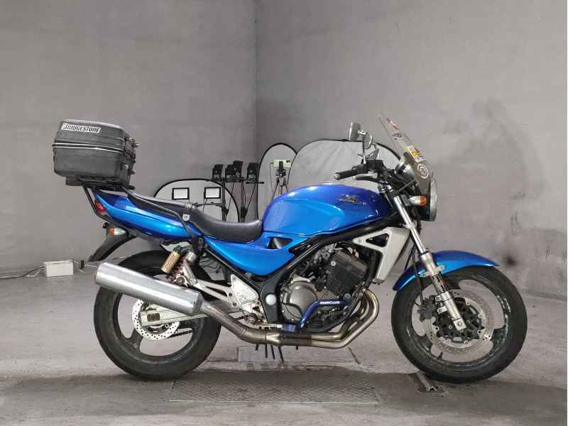 Kawasaki Balius ZR250