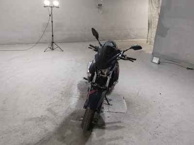 Suzuki GSR250
