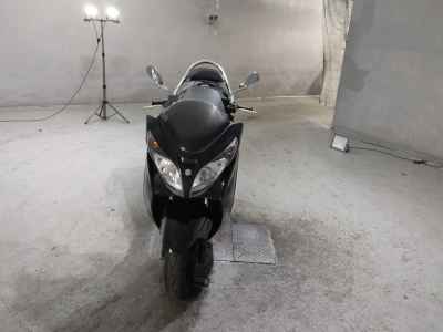 Suzuki Skywave 250S