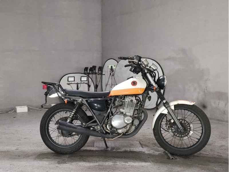 Suzuki GrassTracker