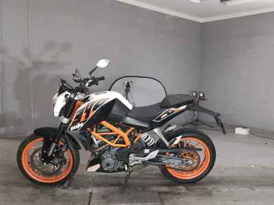 KTM 390 Duke