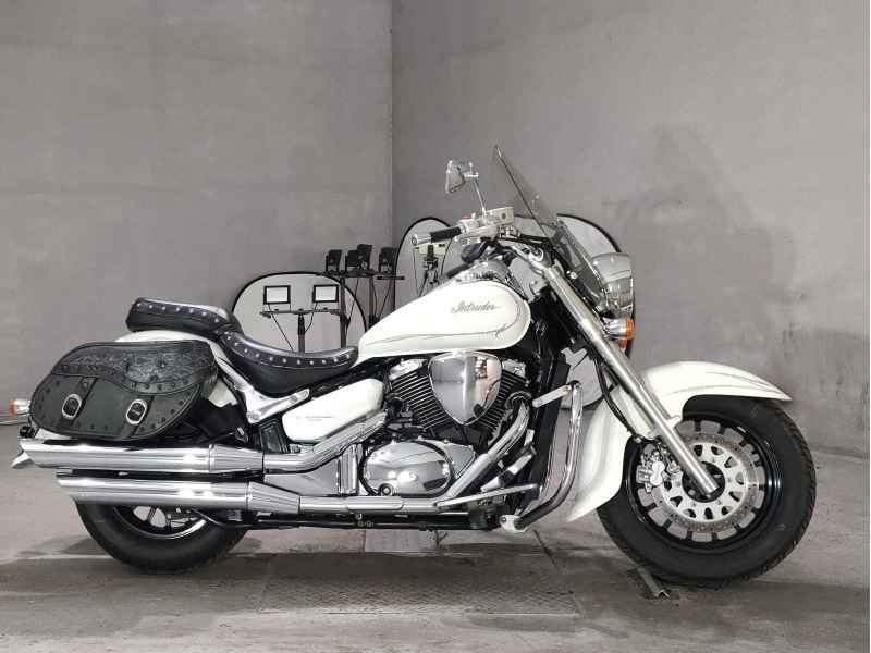 Suzuki Intruder 400 Classic 2012