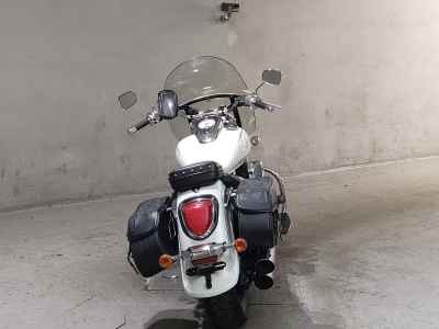 Suzuki Intruder 400 Classic 2012