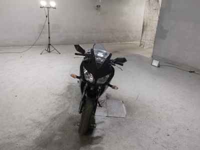 Honda CBR250R