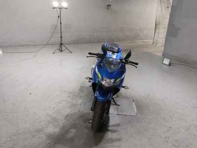 Suzuki Gixxer 250SF