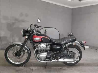 Kawasaki W400 2010