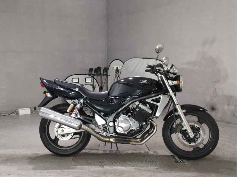 Kawasaki Balius ZR250