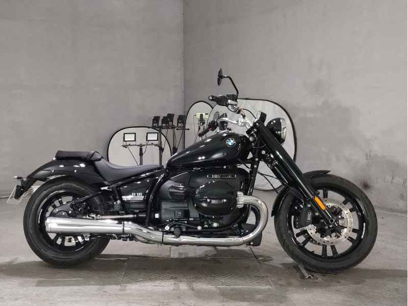 BMW R18 2025