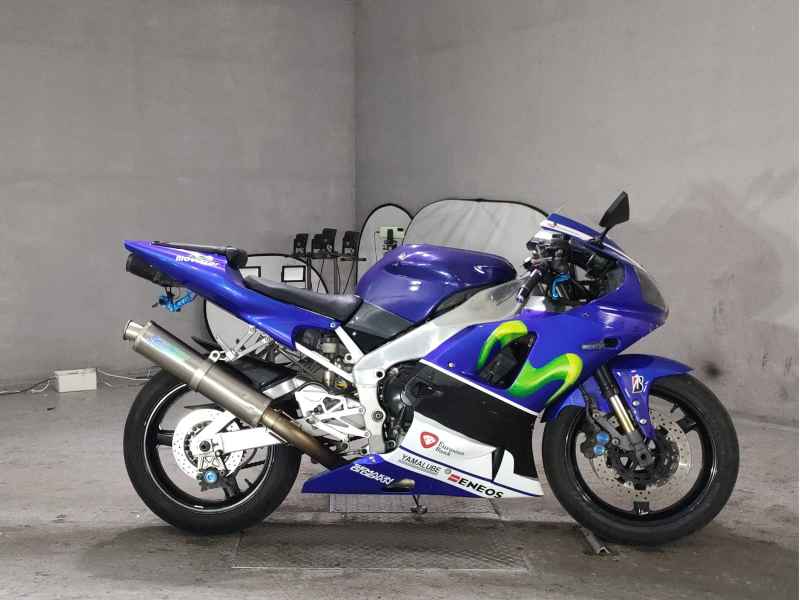 Yamaha YZF-R1