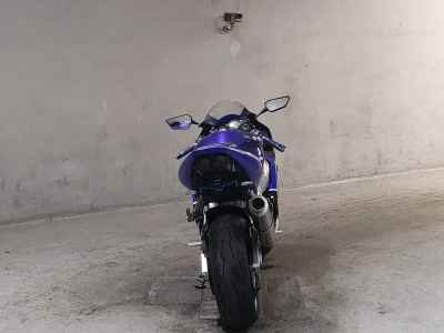 Yamaha YZF-R1
