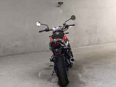 Kawasaki Z900RS 2023
