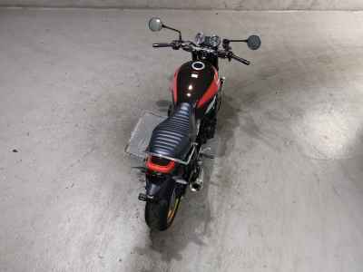 Kawasaki Z900RS 2023