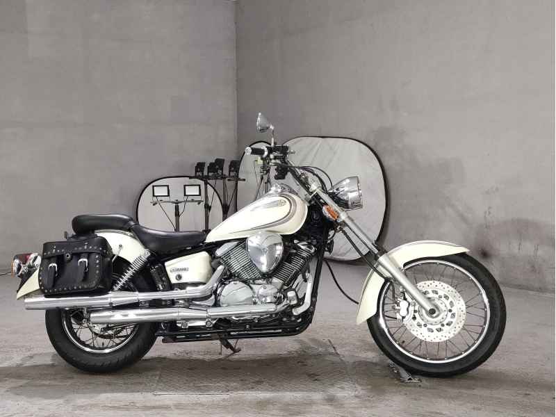 Yamaha XVS250 Drag Star