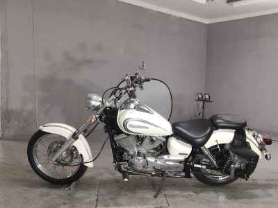 Yamaha XVS250 Drag Star