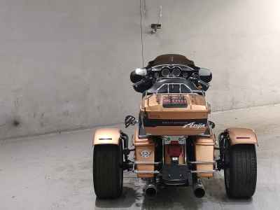 Harley-Davidson FLHTCU 1580 Trike 2008