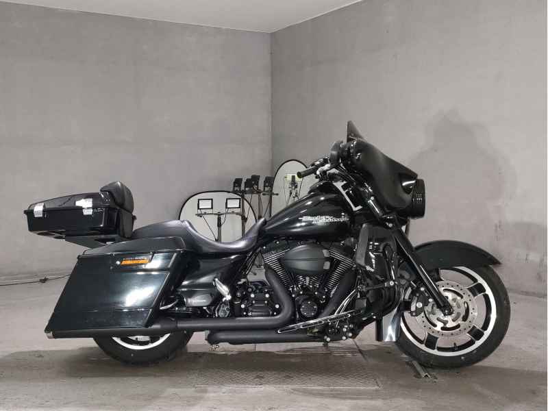 Harley-Davidson FLHX 1690 2012