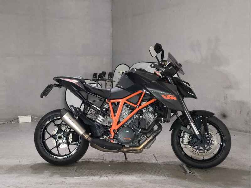 KTM 1290 Super Duke R 2015
