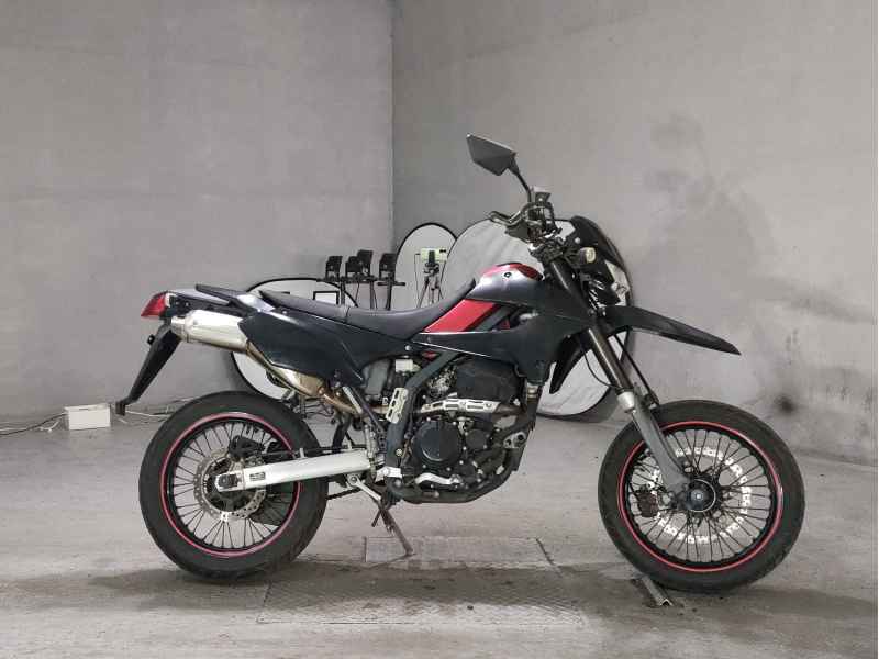 Kawasaki D-Tracker 250 X