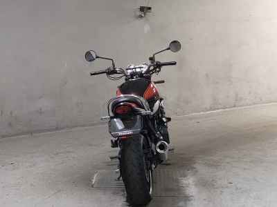 Kawasaki Z900RS 2017