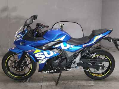 Suzuki GSX250R