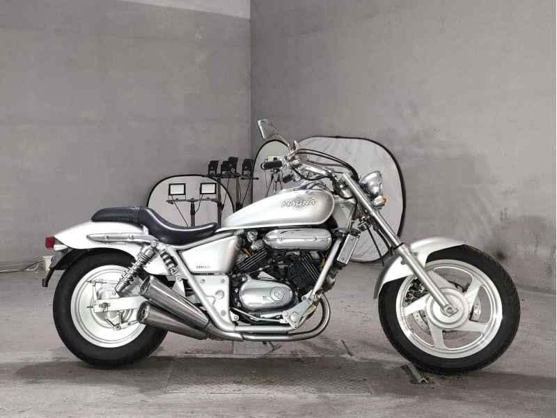 Honda Magna 250