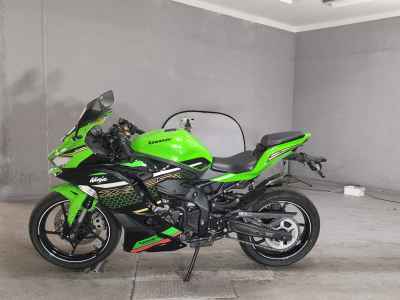 Kawasaki Ninja ZX-25R KRT Edition 2022