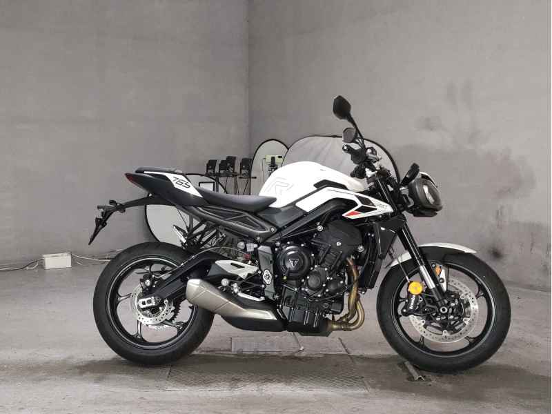 Triumph Street Triple R 2025