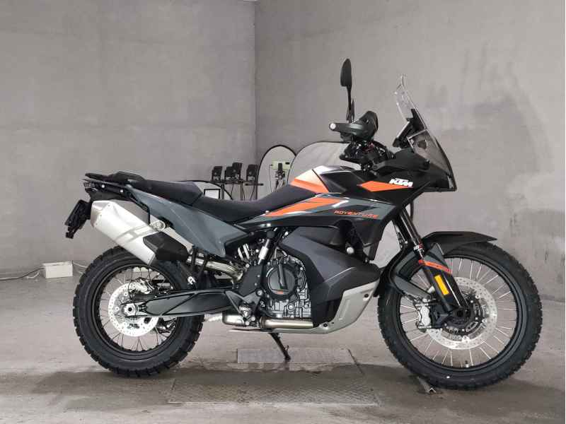 KTM 890 Adventure