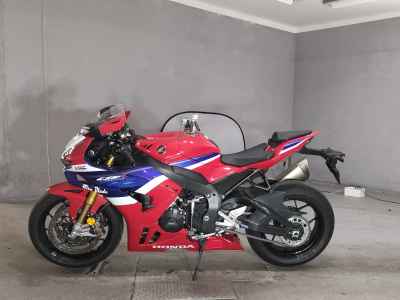 Honda CBR1000RR SP 2025