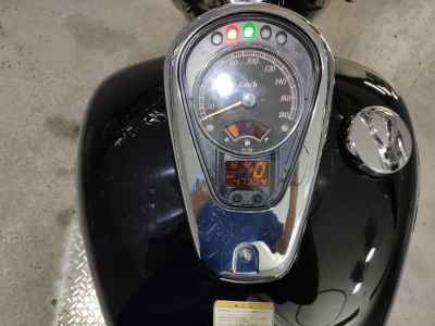 Suzuki Intruder 400 Classic 2013