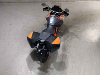 KTM 1290 Super Duke GT 2024