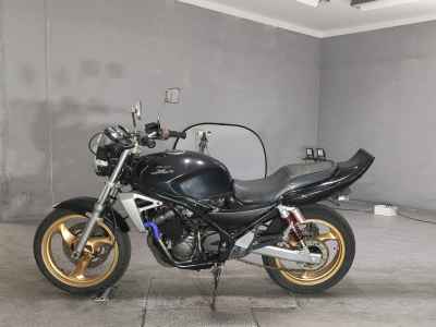 Kawasaki Balius ZR250