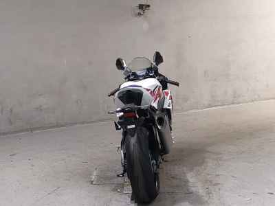 Honda CBR1000RR SP 2023