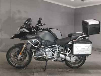 BMW R1250GS