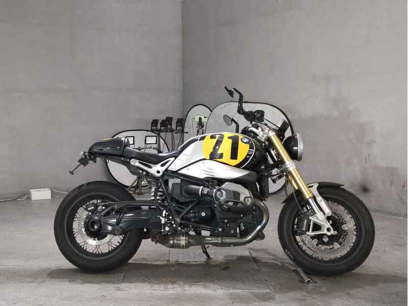 BMW R nineT