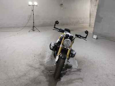 BMW R nineT