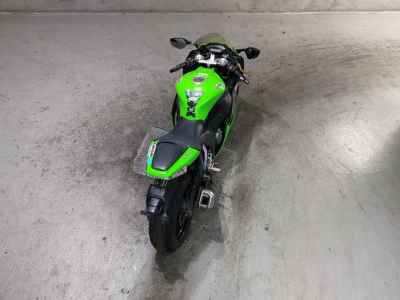 Kawasaki Ninja ZX-10R 2011